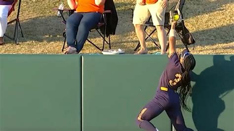 Watch: These are the college softball plays of the week