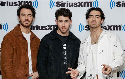 Watch Jonas Brothers SNL April 8, 2024 Musical Performances