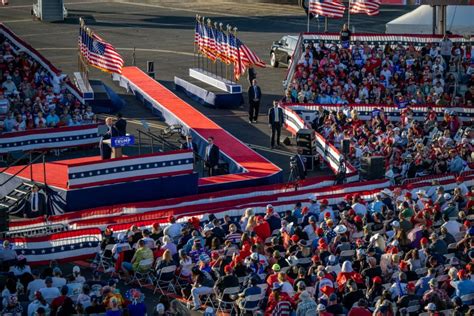 Watch Live: Trump Rally in Waco