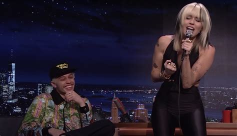 Watch Miley Cyrus Serenade Pete Davidson on ‘The Tonight …