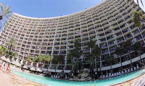 Watch a Hotel of Spring Breakers Wake Up to