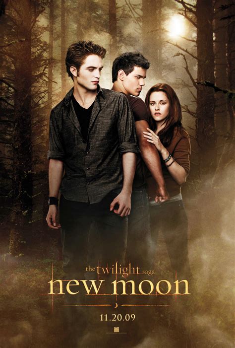 Watch new moon twilight. In the second chapter of Stephenie Meyer's best-selling Twilight series, the romance between mortal Bella Swan (Kristen Stewart) and vampire Edward Cullen (R... 