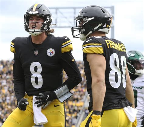 Watch steelers game today. 2 Nov 2023 ... ... Steelers Titans stream 100% free for the members of Steelers Nation to enjoy! Today's players to watch for the Black and Gold include Kenny ... 
