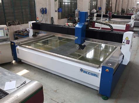 Water Jet Cutting Machine ACCURL. 