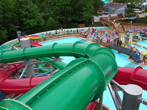 Water country water park. Pirate's Bay Website. Pirates Bay Waterpark covers more than 3 acres and has attractions for all ages. This family-friendly resort-style park has a lazy river, 4 slide towers, wave pool, FlowRider, and the first NinjaCross in … 