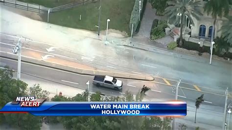 Water main break floods A1A in Hollywood, causes road closure