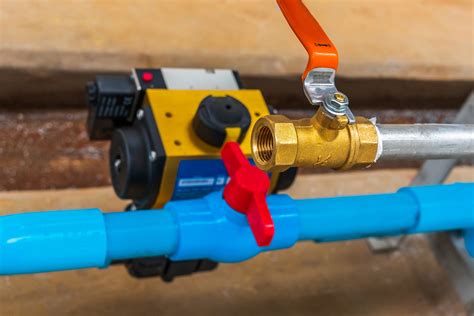 Water valve shut off. Flo. Photo: Flo. Price: $499. Plumber required: Yes. Availability: February. Flo is a smart water-shutoff valve with built-in sensors that monitor water usage and detect leaks. It's claimed to ... 