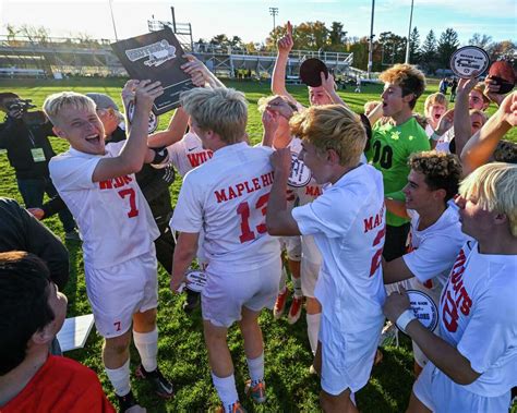 Waterford-Halfmoon and Maple Hill boys soccer are final bound in Class C