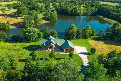 Waterfront homes for sale in missouri. Things To Know About Waterfront homes for sale in missouri. 