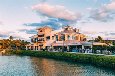 Waterfront restaurants jupiter fl. Koon Manee. Koon Manee is one of the best restaurants in Jupiter for sushi, Japanese and Thai cuisines. For those looking for a weekday lunch they offer a wide variety of lunch specials from 11:30 to 2:30. And are open for dinner daily from 4:30 pm to … 