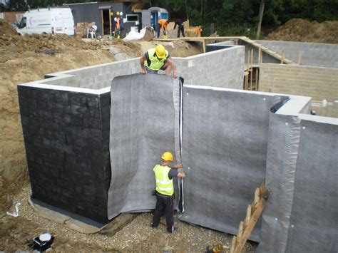 Waterproof basement walls. External waterproofing should therefore always be considered as it is the first line of resistance. When working on a new build basement, you should use an external waterproofing system to reduce or block the passage of water through your external earth-retaining walls. External waterproofing systems use moisture-impervious coatings and ... 