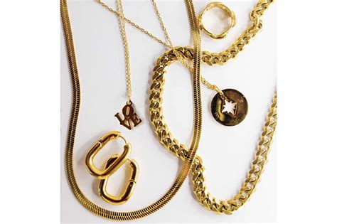 Waterproof jewelry brands. All our jewellery is hypoallergenic, tarnish free and waterproof. It is designed for permanent wear meaning you never have to take it off! Our gold items are plated in 18k Gold Plating and all our pieces are either stainless steel or sterling silver. We guarantee that you will fall in love with our jewellery immediatel. 