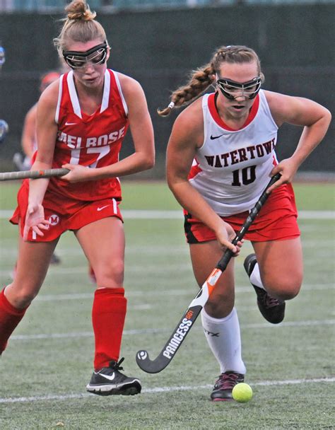 Watertown field hockey team extends national record, hands Donahue 750th win
