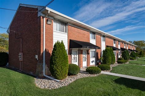 Waterville apartments. See all 14 apartments in 43566, Waterville, OH currently available for rent. Each Apartments.com listing has verified information like property rating, floor plan, school and neighborhood data, amenities, expenses, policies and of … 