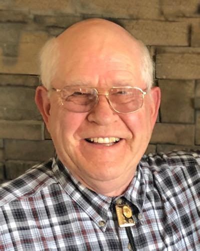 Waterville mn obituaries.  - Page 2 Jan 17, 2025 · Randy E.  Richard was...