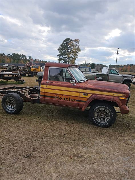 Aug 16, 2023 · Watson and Sons' Jeep Salvage at 7100 N Boyd Rd in Pinetown NC. Parts sold as is. Sales taxes are included in the prices listed. We accept cash, credit card(3% fee), and paypal. We pull the parts so you dont have to deal with it! This is a part-time business open some weekdays and every other Saturday but make sure we know you are coming. . 