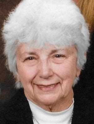 Edna "Barb" Pfeiffer of Waukesha, WI passed away p
