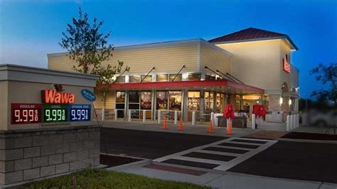Wawa in tampa florida. Wawa is your all-day, everyday convenience store in Tampa, FL. We offer freshly brewed coffee, delicious Built-to-Order food and beverage options, competitively priced fuel, and so much more. Find built-to-order food, hand crafted specialty beverages, and freshly brewed coffee so many varieties. 