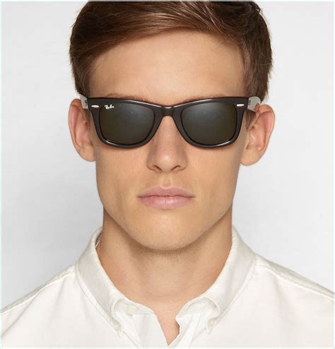 Wayfarer com. When it comes to buying Wayfarer sunglasses online, timing is everything. As a savvy shopper, you want to make sure you get the best deal possible on these iconic shades. Spring is... 
