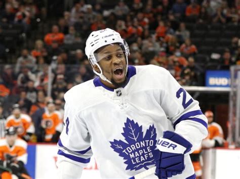 Wayne Simmonds determined to have playoff role for Maple Leafs