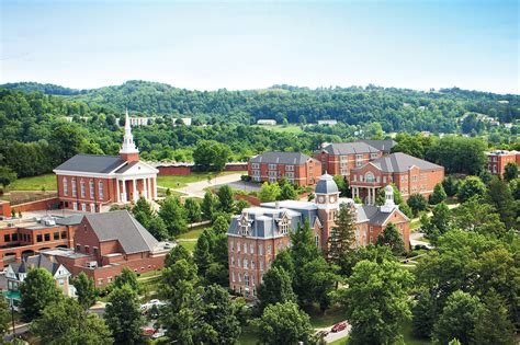 Waynesburg university. Discover the undergraduate admissions process at Waynesburg University. Find your path to academic success and learn how to experience extraordinary growth. 