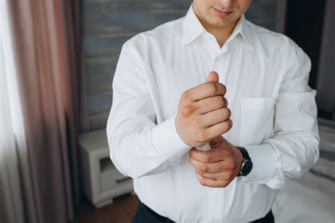 Wearing white to a funeral meaning. .  ...