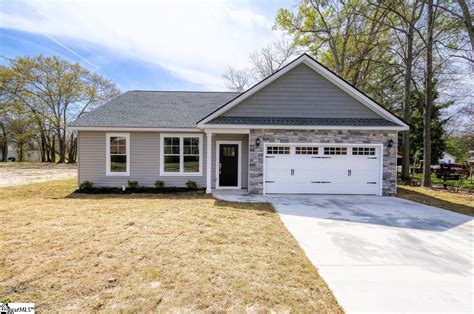 Weather belton sc 29627. For Sale: 3 beds, 2 baths ∙ 1000 sq. ft. ∙ 111 Kings Rd, Belton, SC 29627 ∙ $200,000 ∙ MLS# 1507510 ∙ OPEN HOUSE CANCELLED FOR 9/24/23. Welcome to 111 Kings Rd! This delightful home is a testament ... 