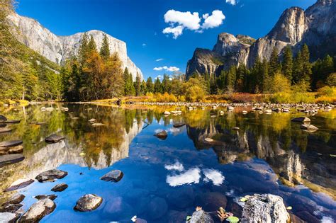 Yosemite Valley, CA Weather Forecast | AccuWeather Current Weather 7:20 AM 54° F RealFeel® 56° RealFeel Shade™ 56° Air Quality Poor Wind E 3 mph Wind Gusts 3 mph Sunny More Details.... 