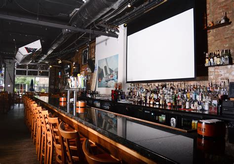 Weather mark tavern. Feb 4, 2022 · Tavern On The Point. This under-the-radar and underappreciated Edison Park neighborhood hang is opening up its rooftop for a ticketed Super Bowl viewing party with 30 HD screens and all the sound ... 