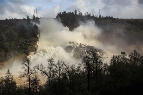 Weather oroville. Wunderground.com is a popular website that provides accurate and detailed weather data. While many people use this site to check the weather forecast for personal reasons, it can a... 