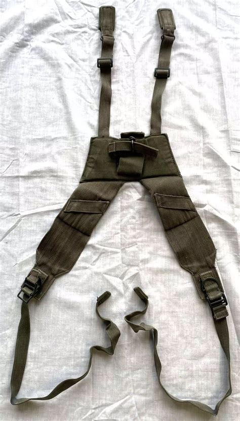 Webbing yoke.  Wide, comfortable shoulder straps with soft foam and six points of at...