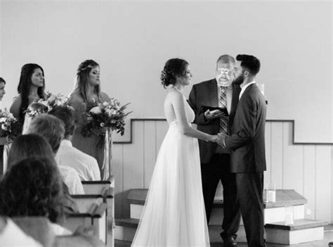 Wedding Photographers in Clarksville, TN - The Knot