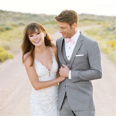 Wedding Tuxedo Rentals Bettendorf, IA Moments Tux Shop