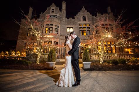 Wedding venues pittsburgh pa. Located in the picturesque t. Whispering Hollow Estate is a private, 40-acre venue nestled in the rolling hills of central PA. We offer an elegant 5500 sq. ft. Lodge (Reception Hall) that can accommodate up to 255 guests and an ou. Learn more about estate wedding venues in Pittsburgh on The Knot. 