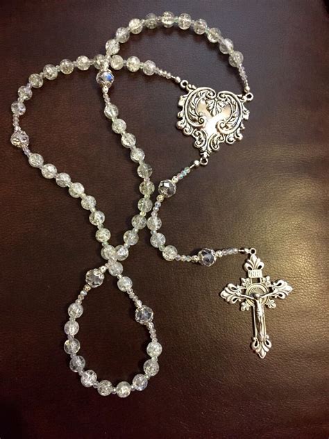 Weds rosary. May this Rosary be a faithful companion to your prayer life. Show your support: www.patreon.com/thecommunionofsaintsAdditional prayer tools at www.rosarywri... 