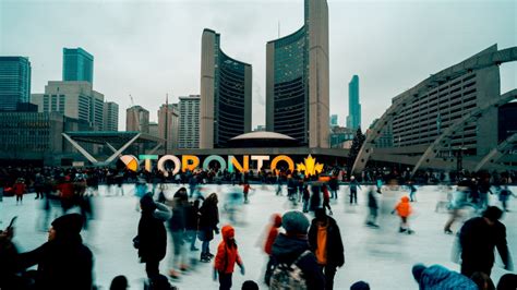 Weekend need-to-know: Skate with Toronto’s mayor