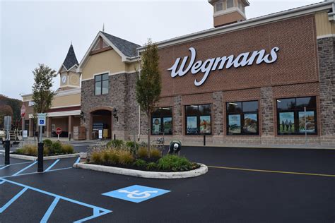 Our caring people are the very heart of Wegmans. We are a team of individuals—chefs, cashiers, innovators, and doers—on a mission to help people live healthier, better lives through exceptional food. Join us to find the support you need to grow personally, express your individuality, and create change in your community. . 