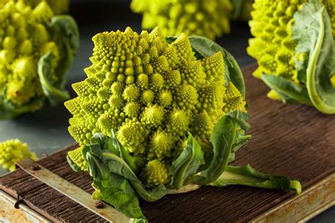 Weird vegetables. Weird Vegetables You Need to Try. Contents show. 1 – Romanesco Broccoli. While broccoli may be on plenty of peoples’ ‘wince’ lists, even self-proclaimed broccoli-haters cannot deny there is a certain … 