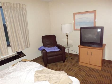 148 Regency Park, O'Fallon, IL 62269, United States of America – Good location – show map. 5.6. Fair. 202 reviews. Location. 7.8. +10 photos. Welcome Suites-O'Fallon offers accommodations in O'Fallon. Free private parking is available on site. The rooms are equipped with a flat screen TV with cable channels. The rooms include a private bathroom..