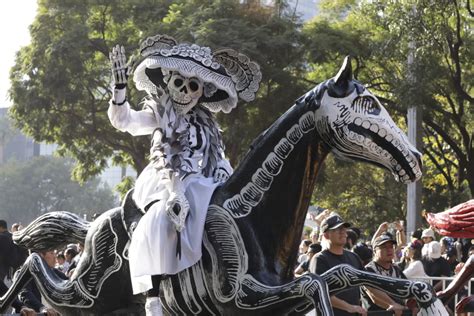 Welcome to Mexican “muerteadas,” a traditional parade to portray how death can be as joyful as life