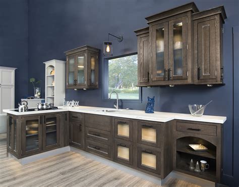 Wellborn cabinet. Wellborn Cabinet showcases our product line at the KBIS 2020 show in Las Vegas, Nevada < 1 - 3 > Set 1-4. Set 5-9. Set 10-13. Set 14-18 ... 