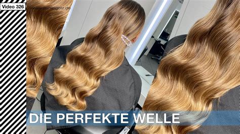 Wellen im Haar: Entdecken Sie die Magie einer perfekt gewellten Perücke****