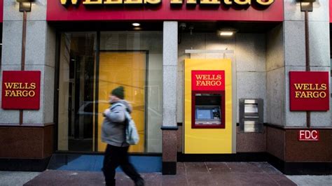 Wells Fargo Advisors is a trade name used by Wells Fargo Clearing Services, LLC and Wells Fargo Advisors Financial Network, LLC, Members SIPC, separate registered broker-dealers and non-bank affiliates of Wells Fargo & Company. Deposit products offered by Wells Fargo Bank, N.A. Member FDIC.. 