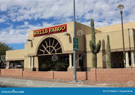 Wells Fargo Bank Branch Location at 555 North Wilmo