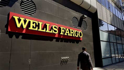 Find a Wells Fargo location Enter an address, landmark, ZIP co
