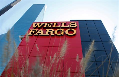 Wells Fargo Bank branch location at 4307 N MIDLAND DR, 