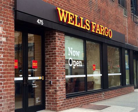 ... New York. Wells Fargo Bank Locations in New York. 31 Wells Fargo Branch and ATM Locations. 3.0 on 90 ratings. Filters. Page 1 / 2. Showing 1 - 20 of 31 results. A. Lenox & …. 