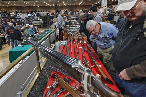 Bemidji, MN gun shows can include classic rifles to modern handguns, visitors can find everything they need to add to their collection. Gun shows in Bemidji also provide the opportunity to meet other gun enthusiasts and experts in the industry, making it an excellent opportunity to network and learn.. 