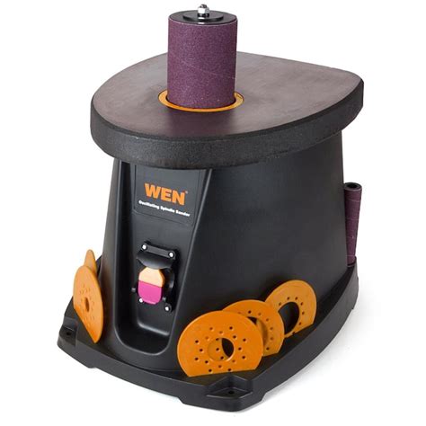 This WEN bench sander comes with sanding equipment—a