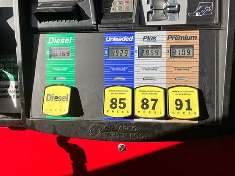 Were low prices at the pump on your holiday wish list? Experts say Colorado gas prices are the fastest falling in the country